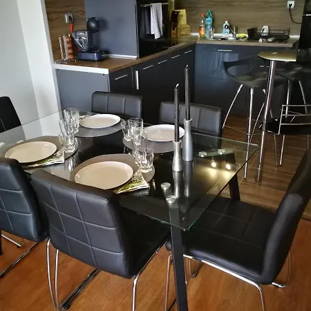 Green, Quiet And Beautiful 3 Apartment Kawarna